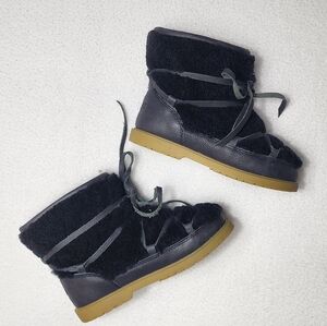 Donsje Kids Cassia Curly Sheep Wool  NAVY